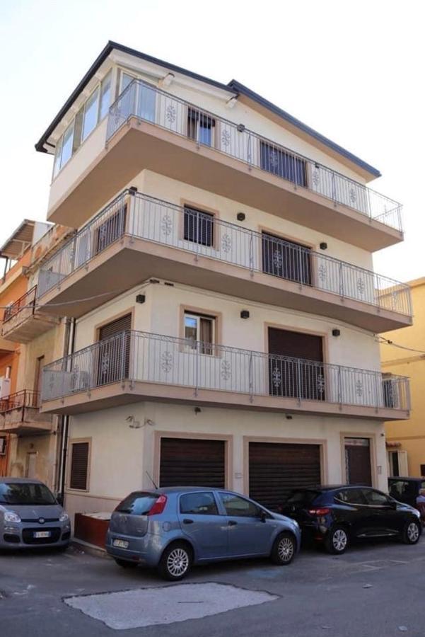 B&B Samuel Fish Bagnara Calabra Exterior foto
